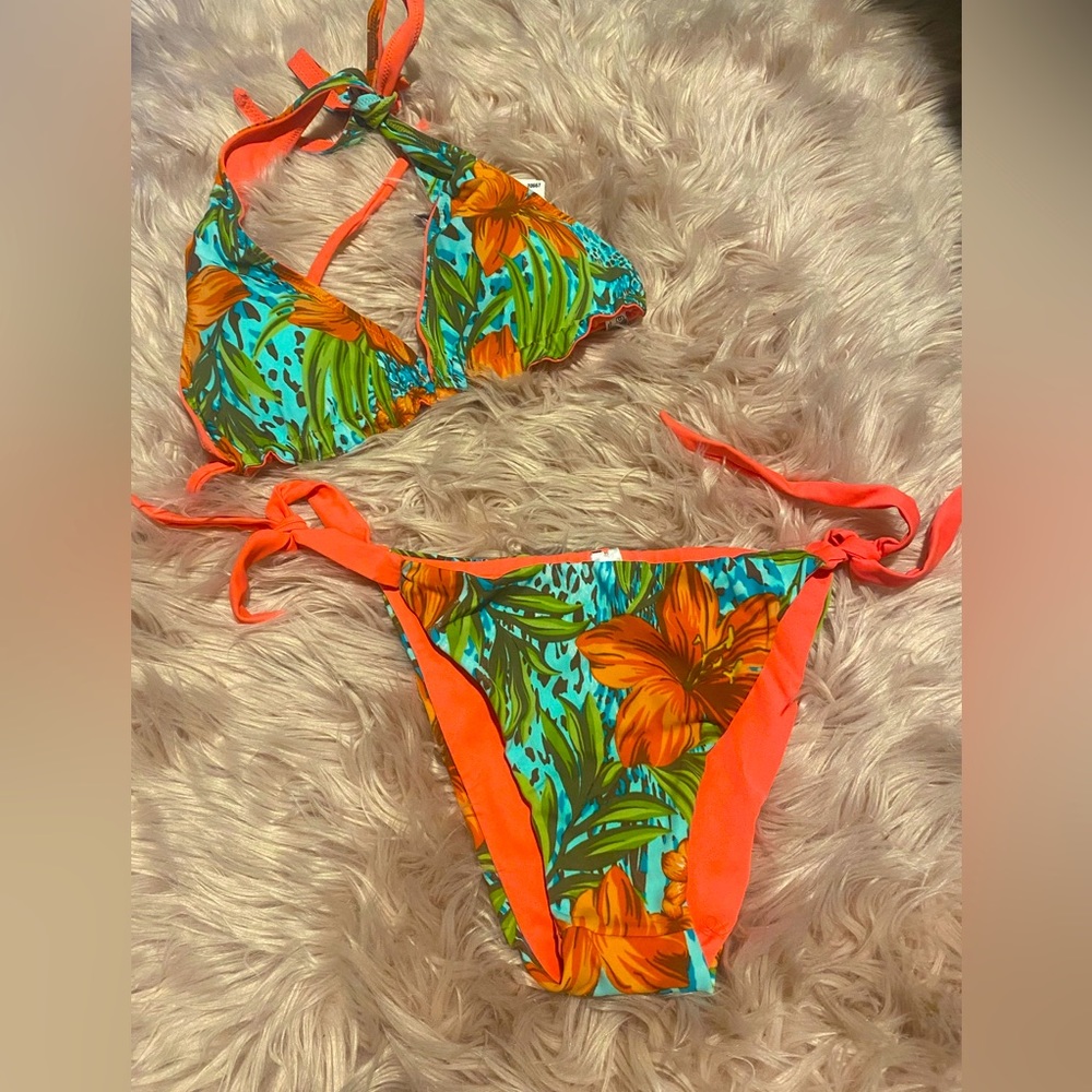 Swimsuit (Size M) - Bikini